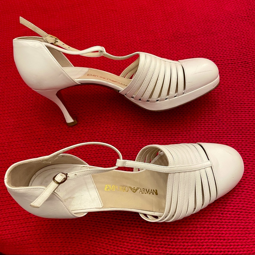 Vintage Emporio Armani x Vero Cuoio White Kitten Heel Cage Strappy Sandals
